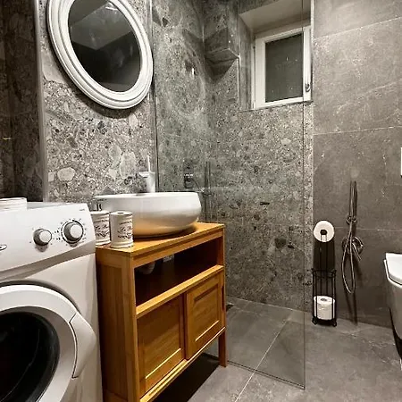 Apartment Bllok Area *