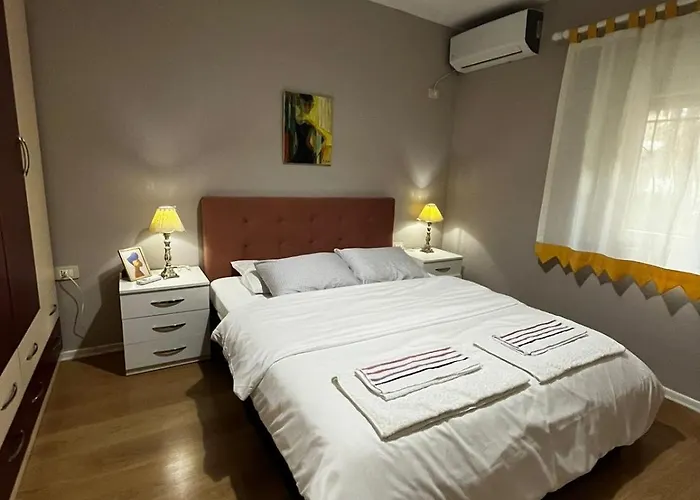 Bllok Area דירה טיראנה
